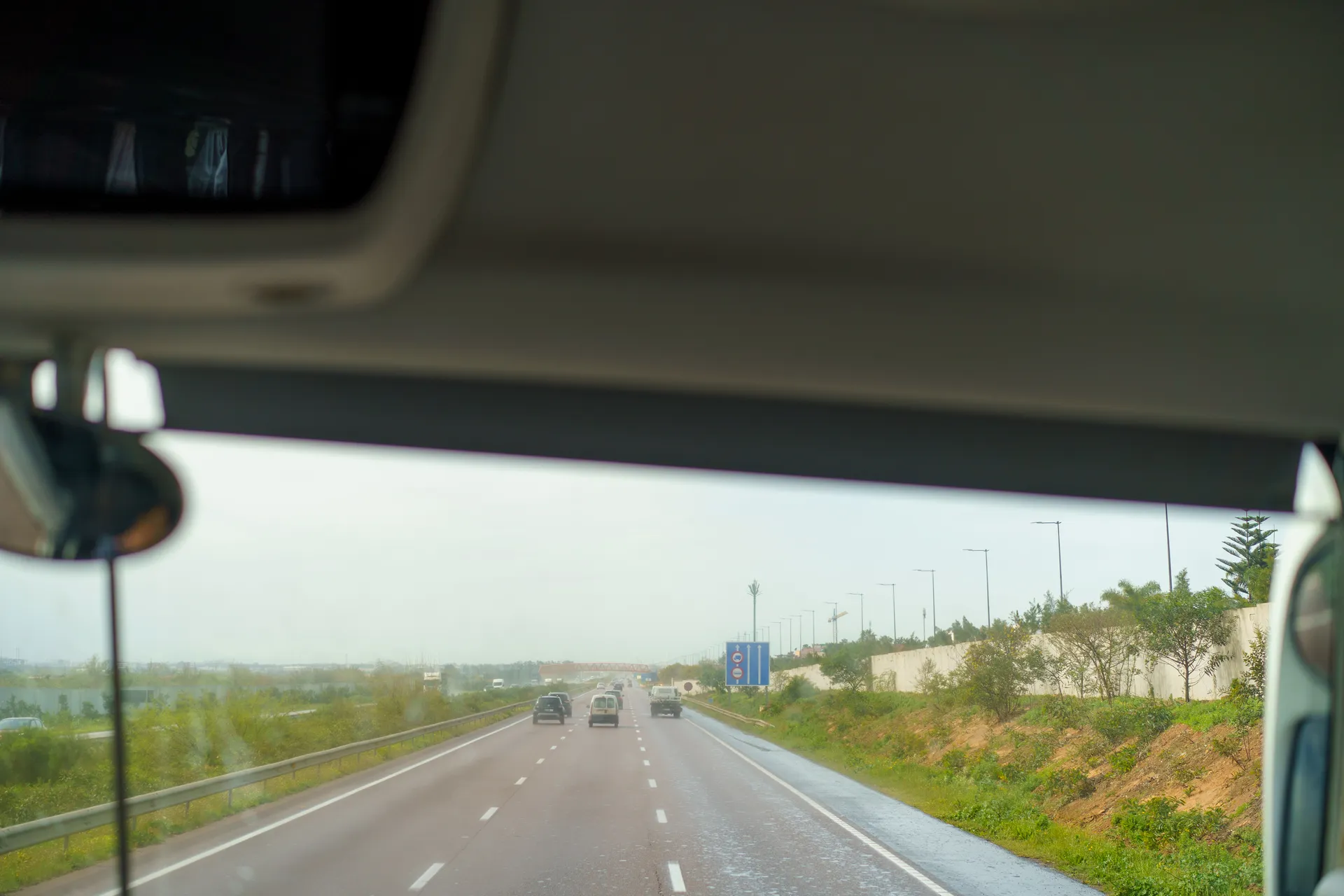 カサブランカ近くの高速道路
